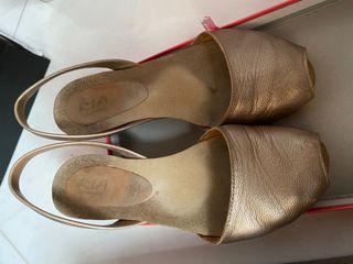 Born trang shop menorca sandals