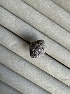（分類：）位於 。 由 eeeeeyaaaaa 提交（商品編號 1278495302，圖片 1）。簡介： 。