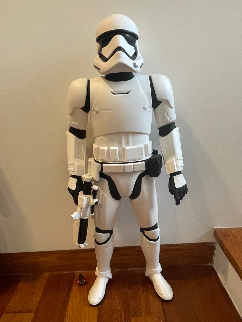 31 inch stormtrooper deals