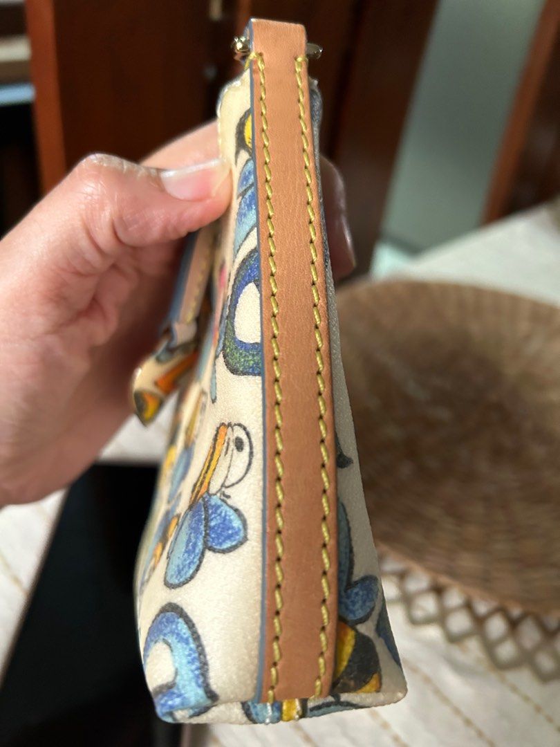 Dooney and bourke bumble discount bee wallet