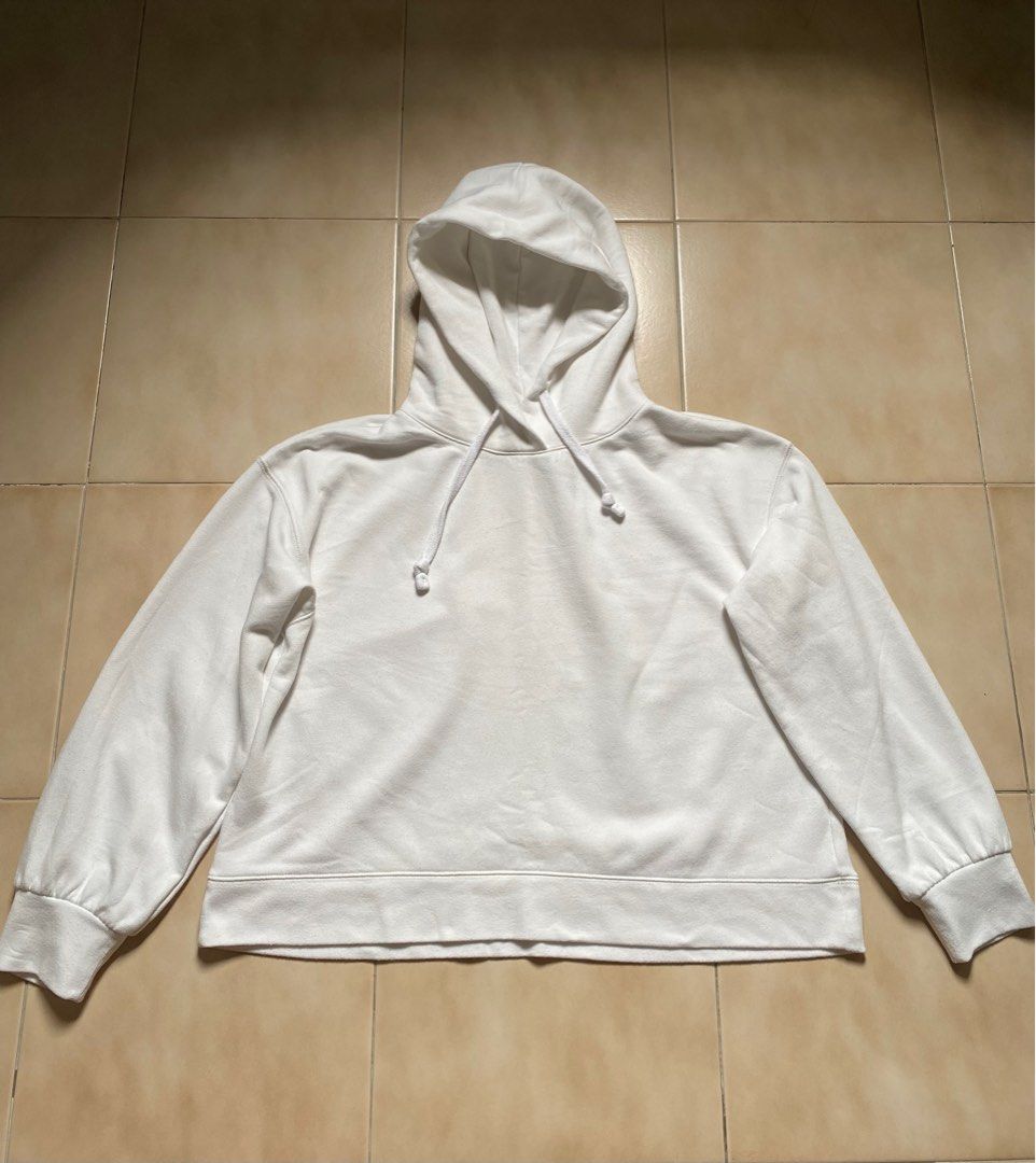 Uniqlo Oversized White Sweatshirt Pullover Hoodie