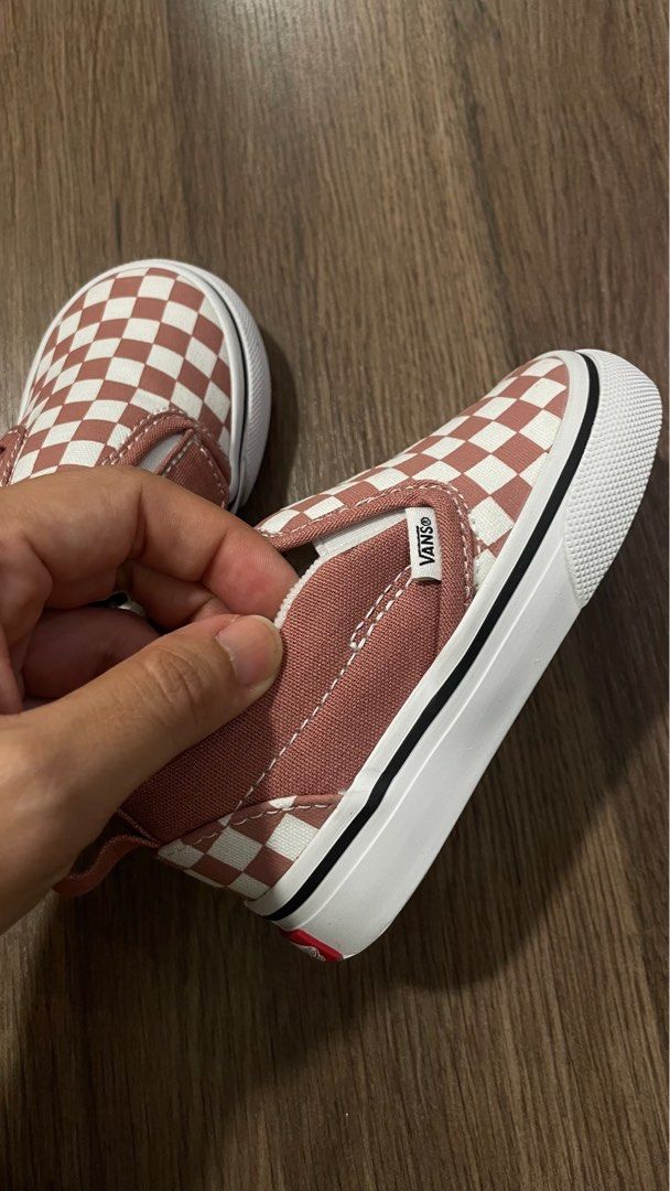 Mahogany rose top checkered vans