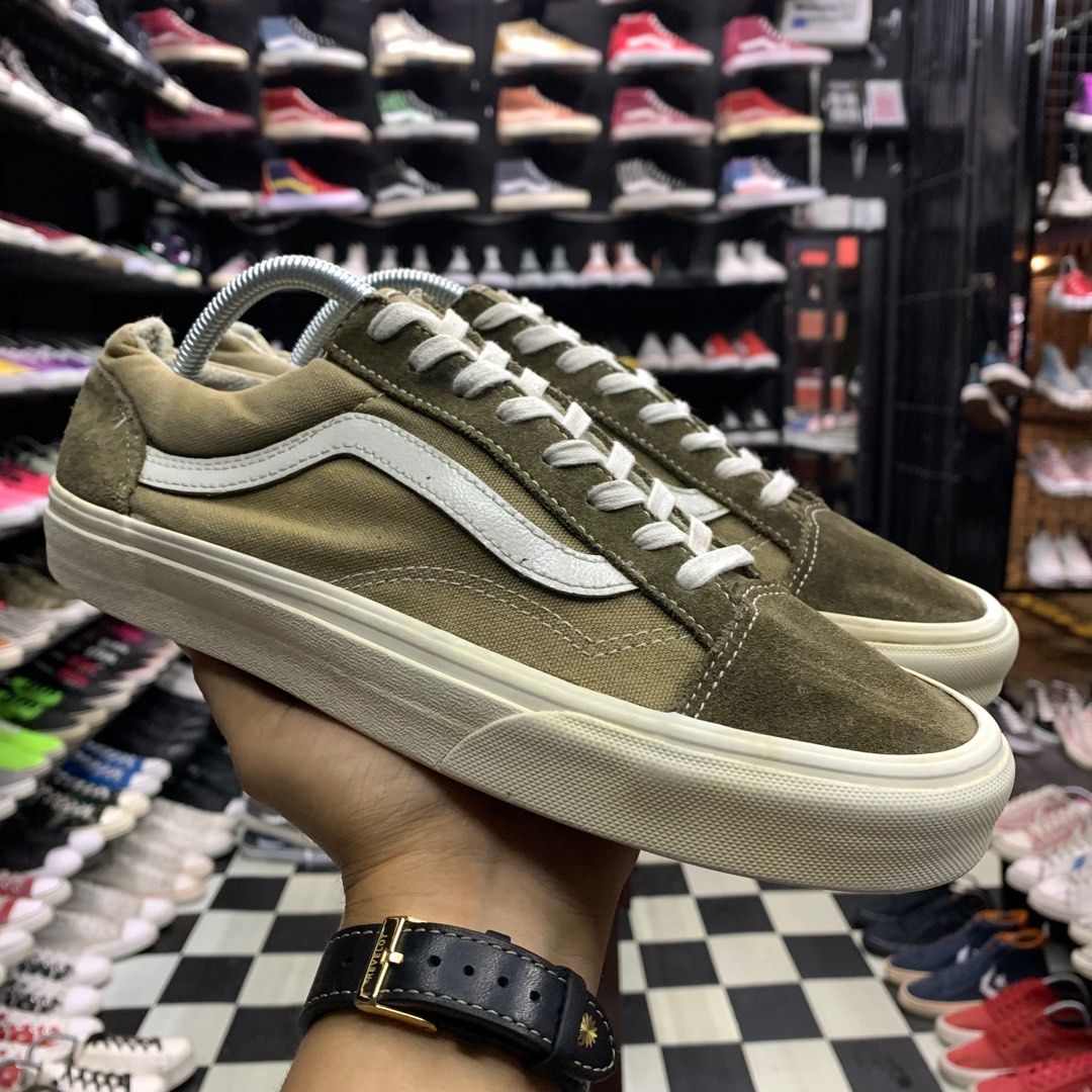 Army old skool deals vans