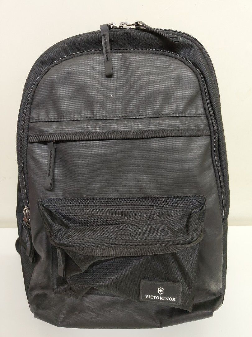 Victorinox Altmont Backpack Carousell