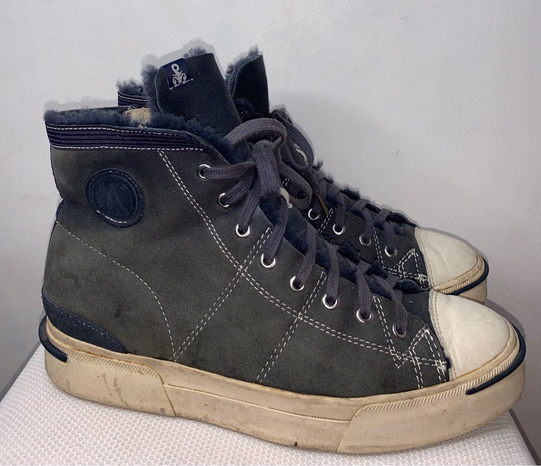 Visvim Sneakers (Category: Sneakers) located in Binan City. Submitted by disqualified_but_undefeated (Listing ID 1278543015, Image 3). Description: WTS!!!! 🔥🔥🔥🔥🔥🔥🔥🔥 VISVIM x SOPHNET LOGAN HIGH Mens Size: US 10 In Good Condition Need Wash Minimal Heel Drags Please See Detailed Photos Posted for your Reference 📩📩📩📩 DM me Grab it now!!! Thanks!!!!.