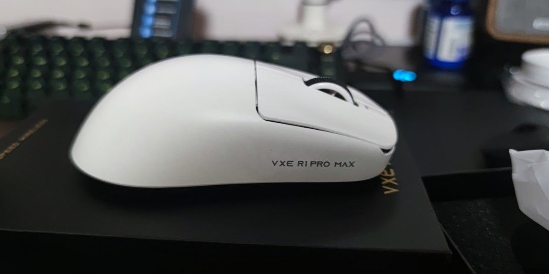 VXE R1 Pro Max (White), Computers & Tech, Parts & Accessories, Mouse ...
