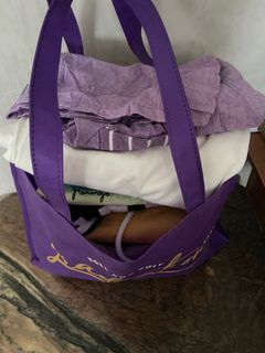 (Category: ) located in . Submitted by JinNNNN (Listing ID 1278482366, Image 1). Description: .