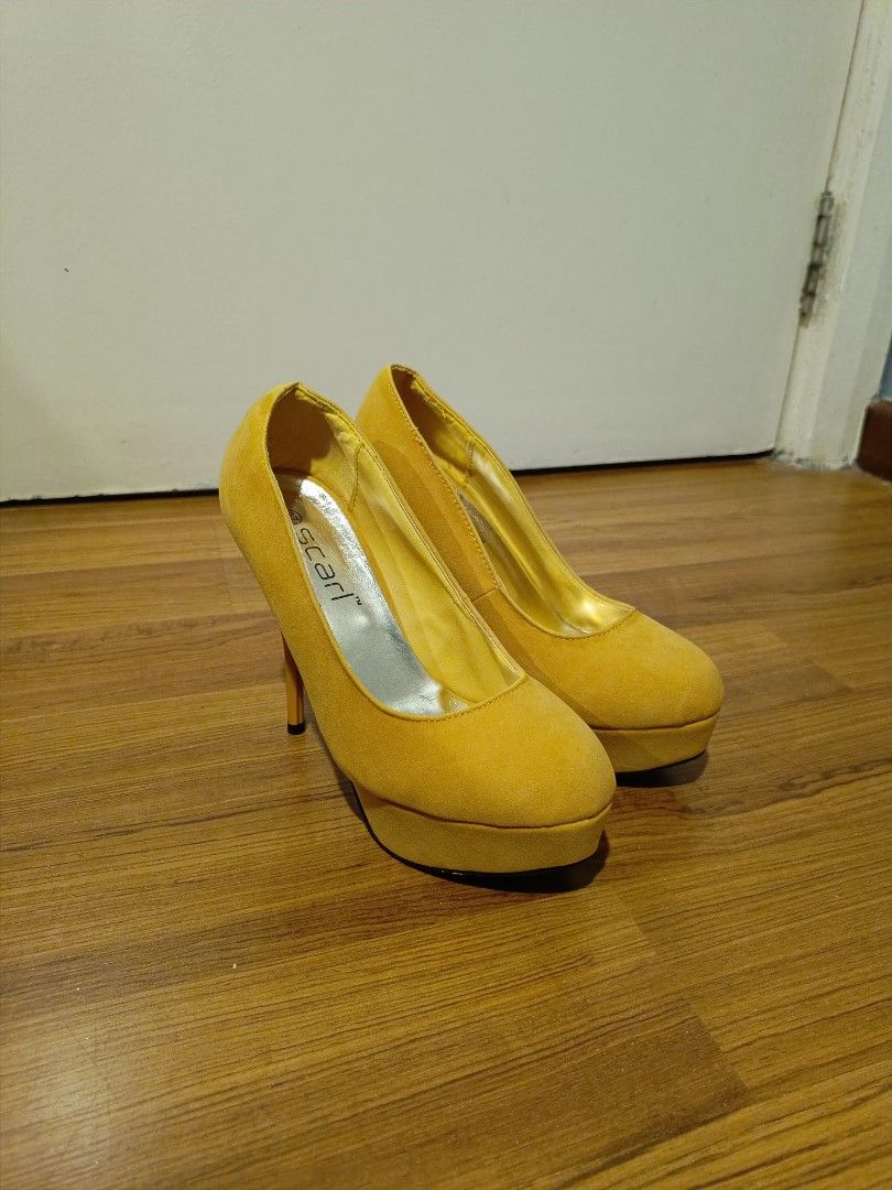 Mustard velvet heels discount