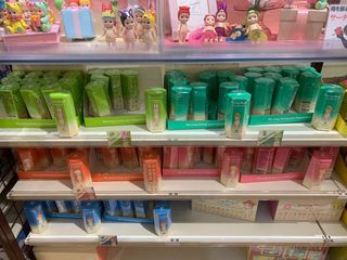 (Category: ) located in . Submitted by born968 (Listing ID 1278494855, Image 1). Description: .