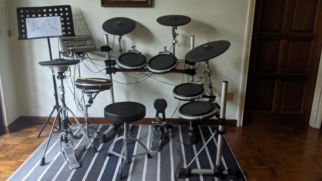 Yamaha DTXtreme IIs Electronic Drum Set Hobbies Toys Music