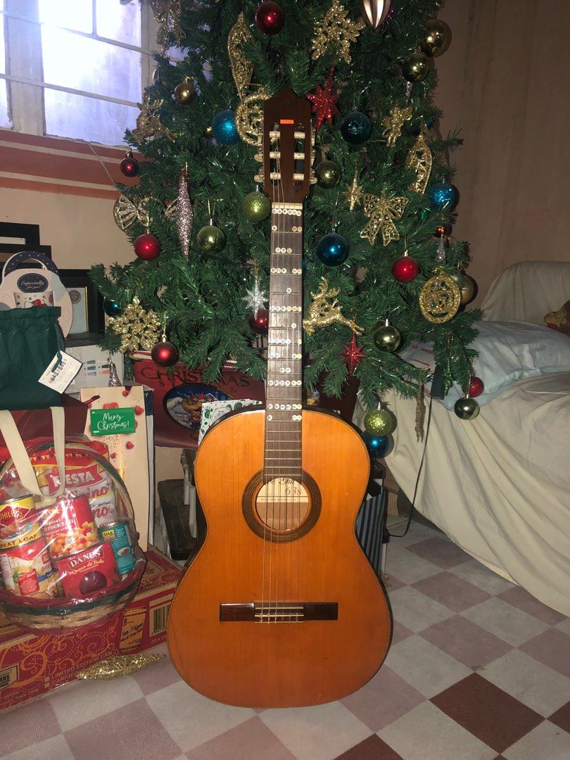 Zen-On Abe Gut Classic Guitar (Category: Musical Instruments) located in Bulacan. Submitted by xyrilmatthewperry84 (Listing ID 1278431638, Image 1). Description: 3K FIXED! mop: G App or upon pick-up mod: lala, toktok or pick-up! loc: santa maria bulacan.