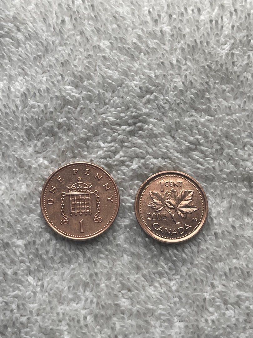 1 penny 2000 (UK) and 1 cent 2005 (Canada) (Category: Currency) located in Valenzuela. Submitted by eternallyblessed587 (Listing ID 1278720180, Image 2). Description: These 1-penny and 1-cent coins are both in almost uncirculated condition. .