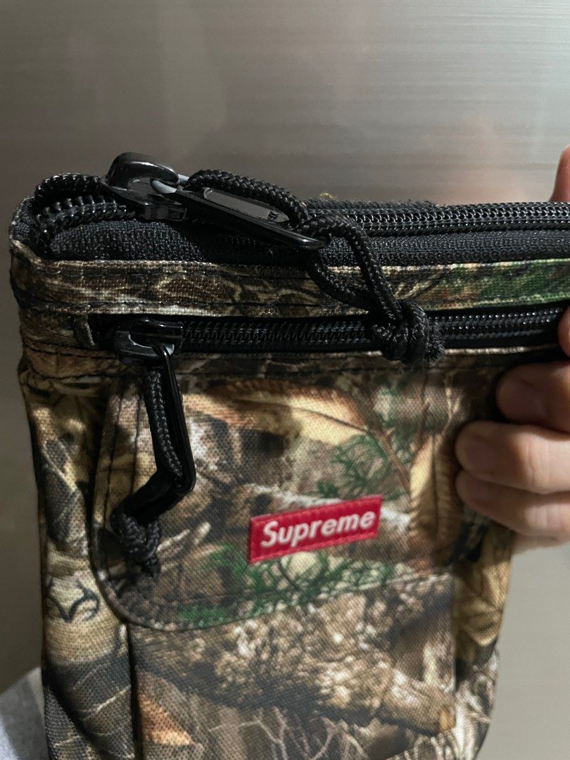Shoulder bag store supreme 2019