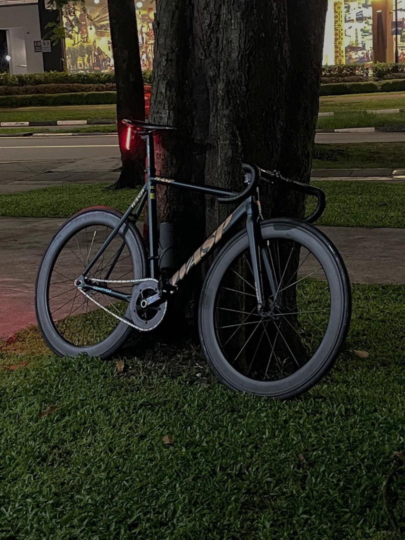 30mm carbon wheelset