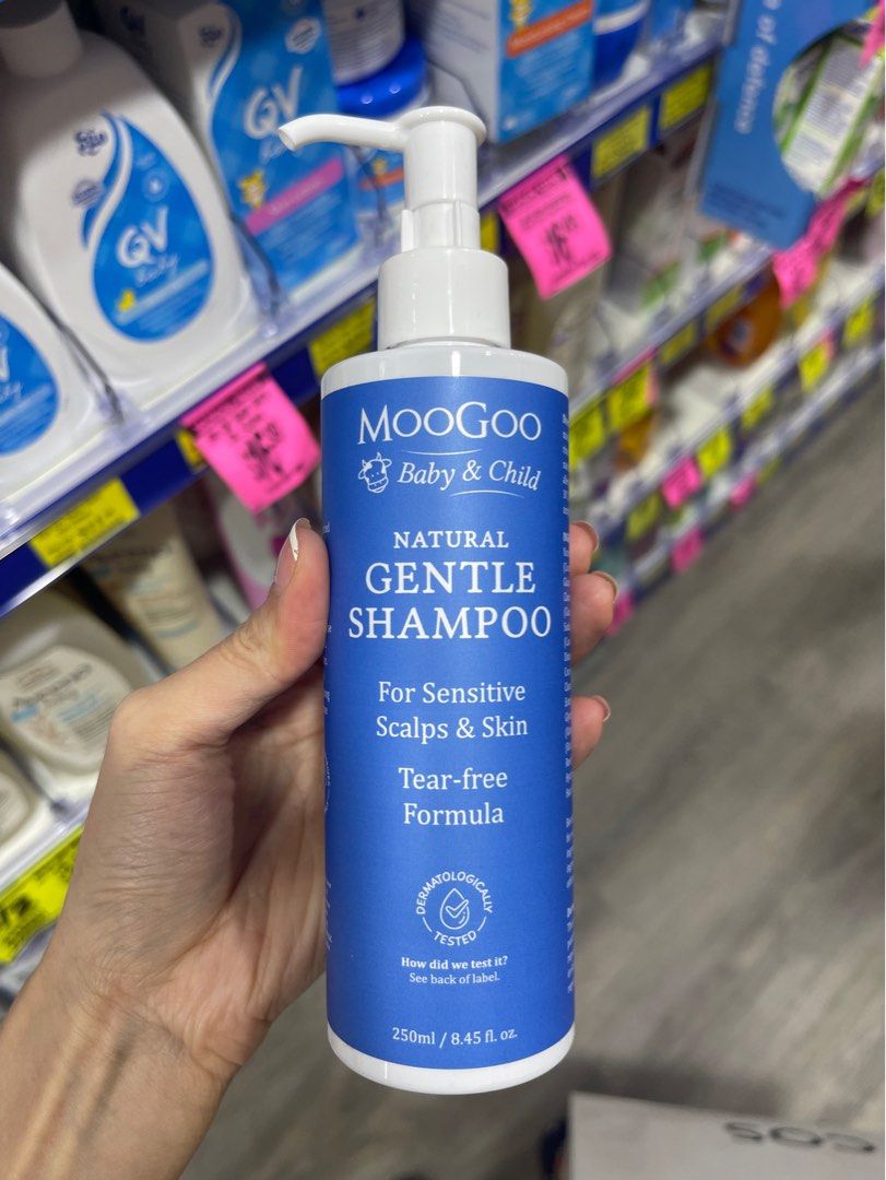 Moogoo baby and child gentle shampoo 250ml Babies Kids