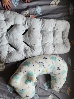 Baby bundle nursing online pillow