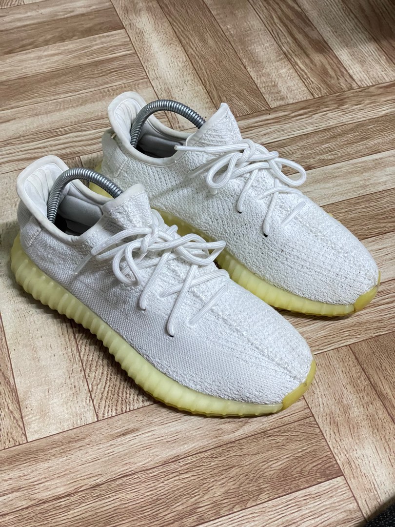 Yeezy cloud white uk 2025