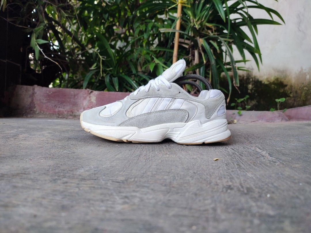 harga adidas yung 1