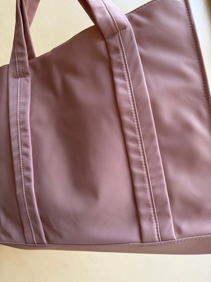 Aeropostale 2 Way Tote Bag (Category: Tote Bags) located in Makati City. Submitted by joannahmae (Listing ID 1278870318, Image 3). Description: Brand new Authentic from Aeropostale Online store Good for Office Bag or School bag Available in Old Rose and Beige MOP: Gcash/Maya/Bank Transfer/Cash if meet-up with the area 📍San Isidro, Makati City.