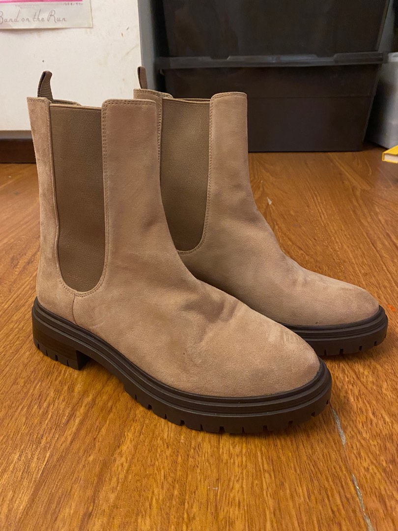 Ann Taylor Suede Chelsea Boots Women s Fashion Footwear Boots on Carousell