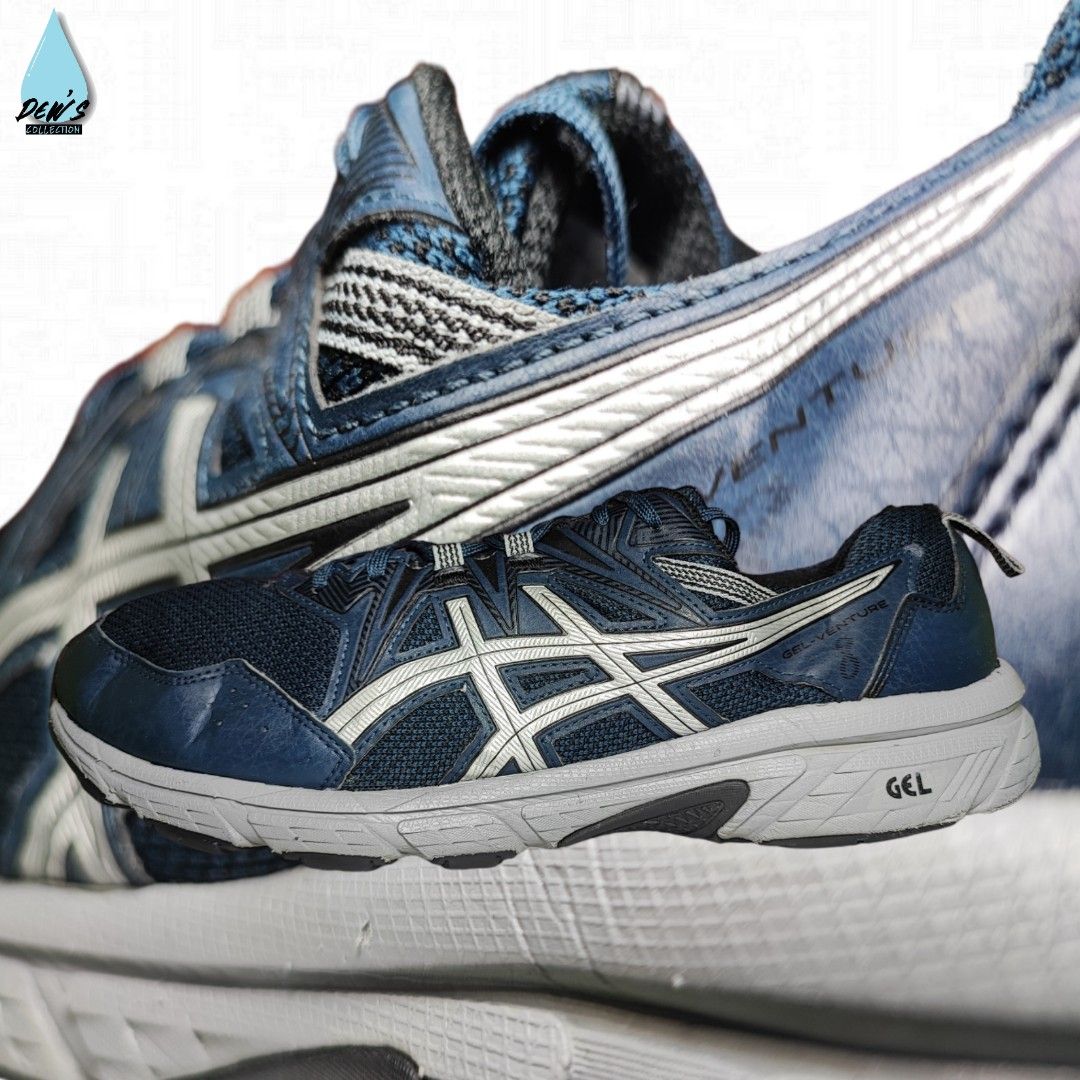 Asics walking hotsell shoes extra wide