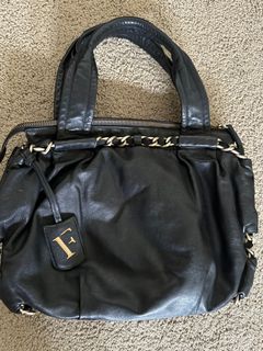 (Category: ) located in . Submitted by 2003preloved (Listing ID 1278836337, Image 1). Description: .