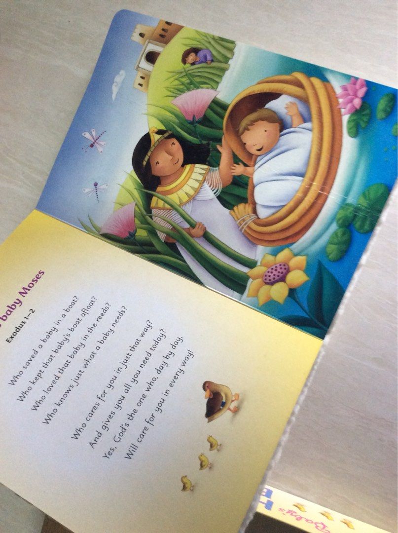 Baby s Hug A Bible