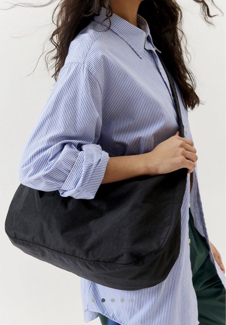 Baggu Large Nylon Crescent Bag Women s Fashion Bags Wallets