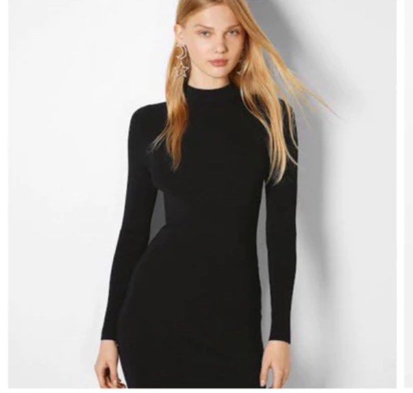 Bershka longsleeve dress (Category: Dresses) located in Naic. Submitted by angelxclothes (Listing ID 1278694050, Image 2). Description: Never been used .