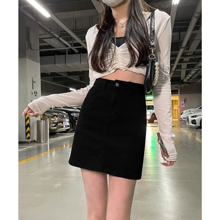 Black denim skirt outfit korean online