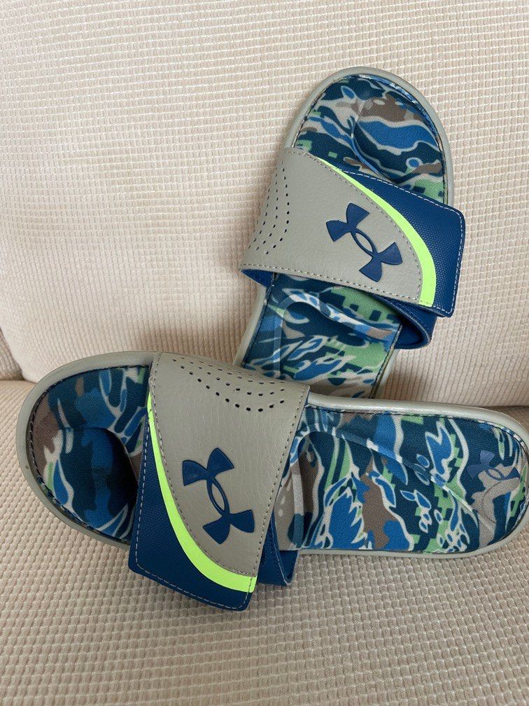 Boys under armor slides store