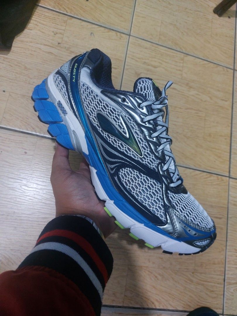 Brooks ghost 2025 4 mens