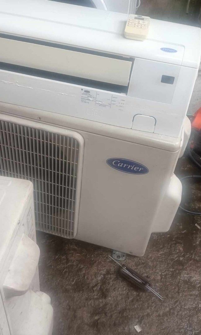 Carrier Split type INVERTER, TV & Home Appliances, Air Conditioning and ...