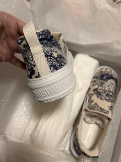 Christian dior slip best sale on shoes