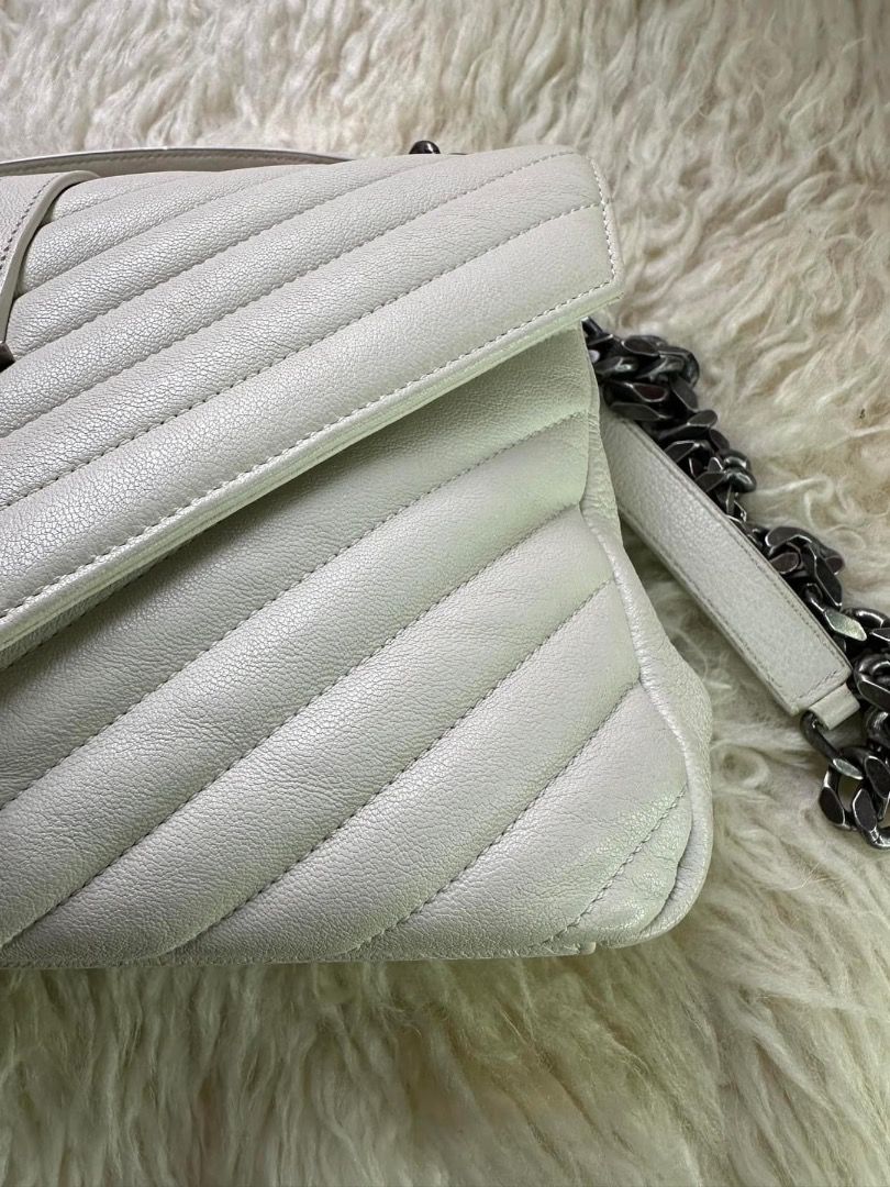 College small YSL ❤️ (Category: Luxury Bags & Wallets) located in Quezon City. Submitted by hellopatchi (Listing ID 1278708921, Image 3). Description: 😍😍 College Small 9/10 Condition Inclusions: box, dustbag, cards, leather swatch, entrupy.