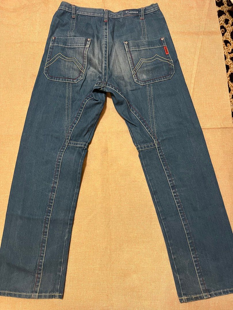 Contrast denim Pants (Category: Jeans) located in Quezon City. Submitted by letsdeclutter101 (Listing ID 1278823275, Image 3). Description: waist 33 rise 11 thighs 24 leg ooening 9" length44.
