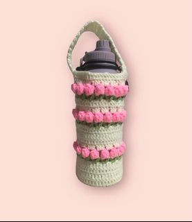 Crochet tulip tumbler holder