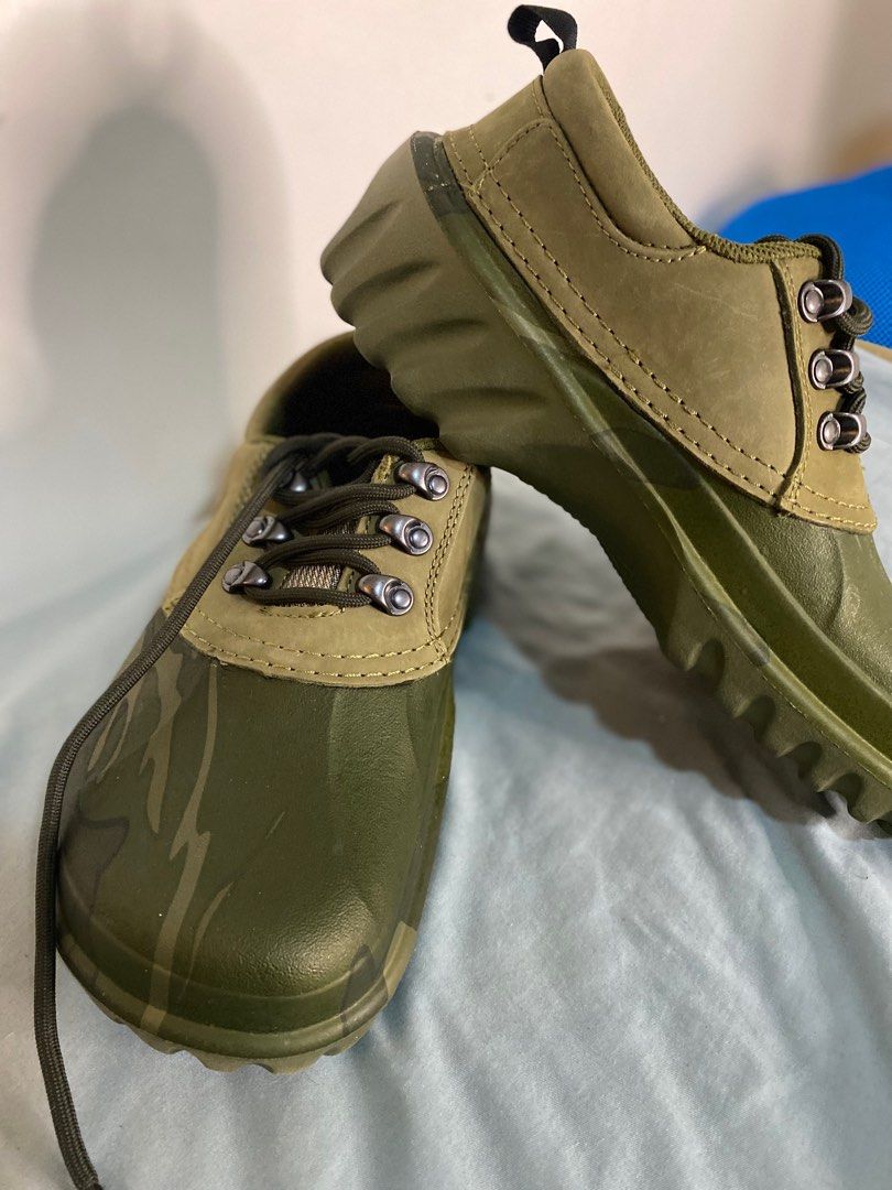 Crocs Axle All Terrain Camo Mens 6 Women 8 Tan Leather Lace Up Duck Boat Clog Men s Fashion Footwear Casual Shoes on Carousell
