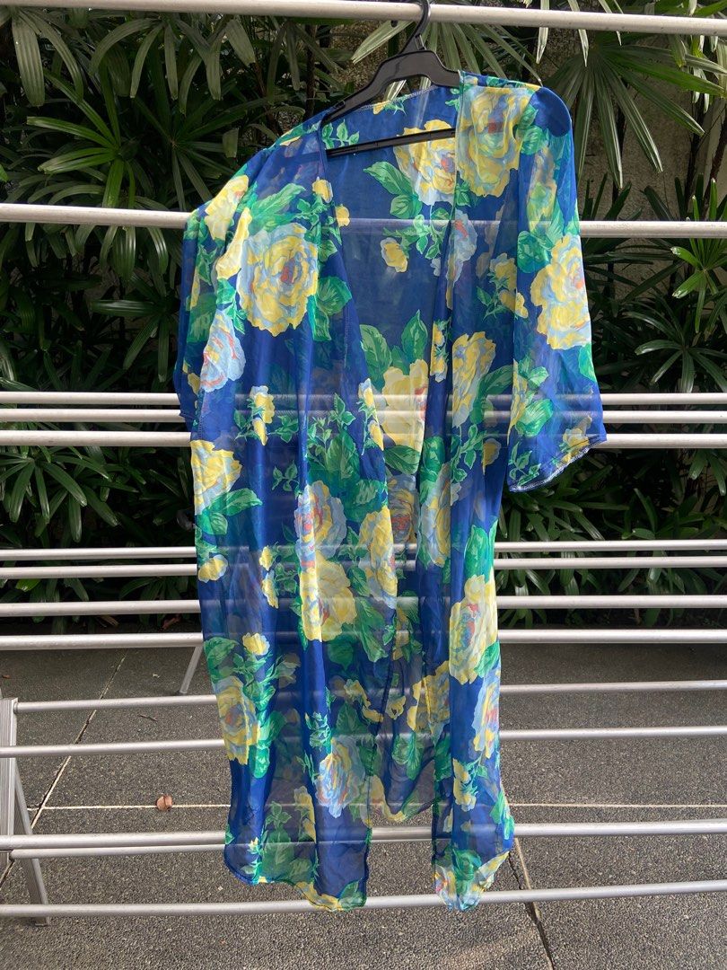 CUSTOM Cute Floral Cover Up (Category: Coats, Jackets and Outerwear) located in San Juan City. Submitted by studioep (Listing ID 1278765338, Image 1). Description: * color may vary due to lighting * custom made free size but fits medium to large comfortably * very cute cover-up perfect for the beach or even on casual days * RFS: decluttering * Notes: no haggling please :( best price! :) * Delivery shall be via Grab/Lalamove (no meet ups or other 
