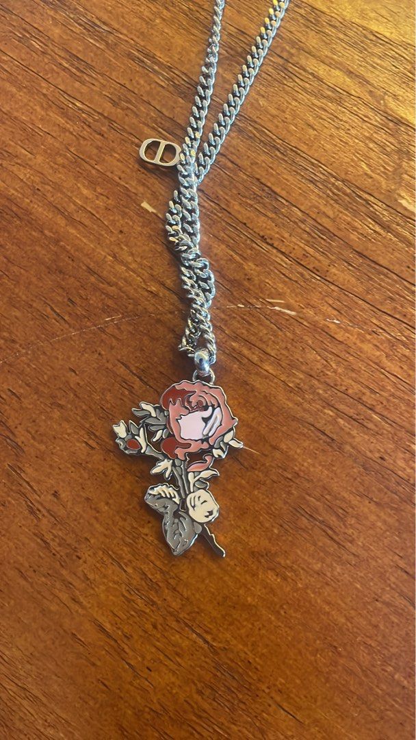 Cheap best sale rose necklace
