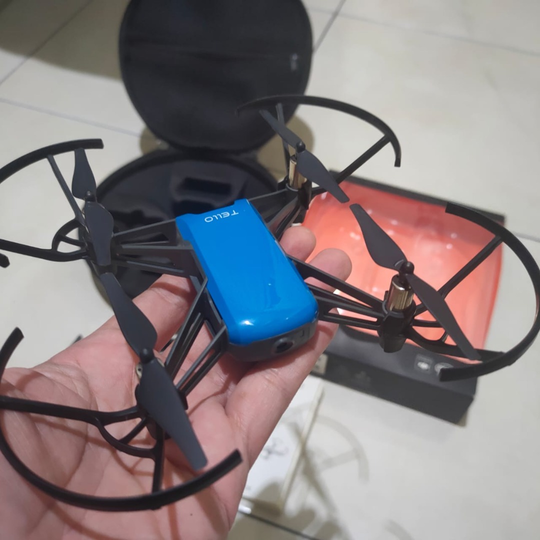 Tello intel store