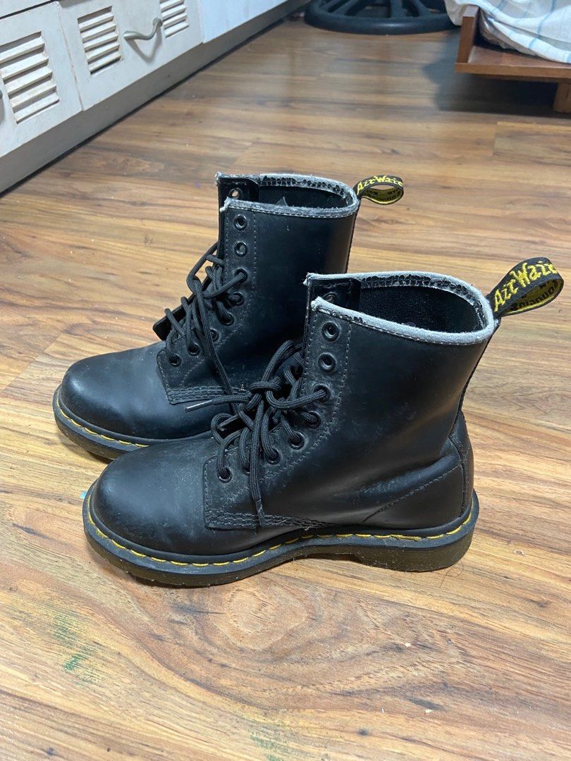 Dr martens sale matte boots