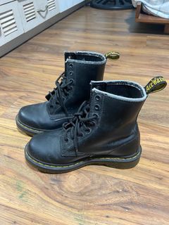 (Category: ) located in . Submitted by selling_preloved_items (Listing ID 1278810444, Image 1). Description: .