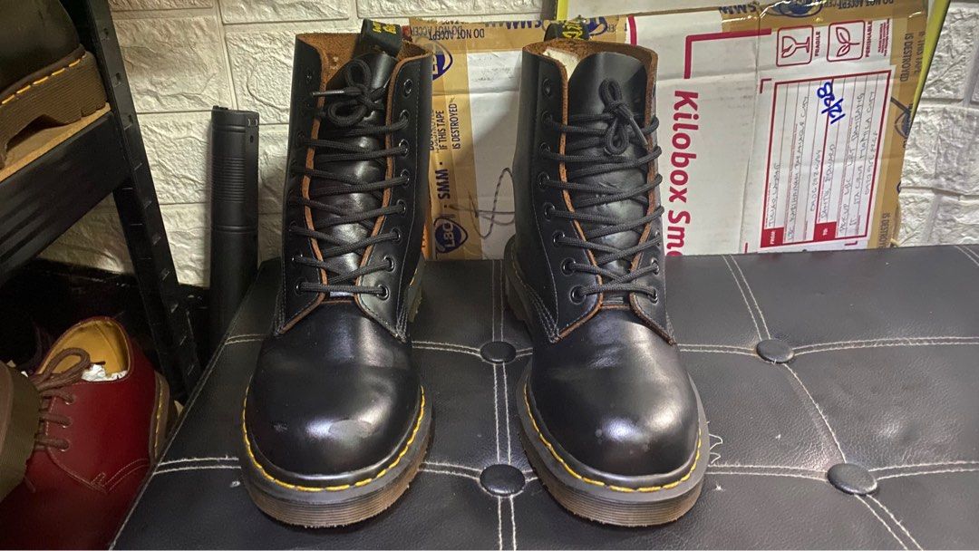 Dr Martens 1460 UK7 Men s Fashion Footwear Boots on Carousell
