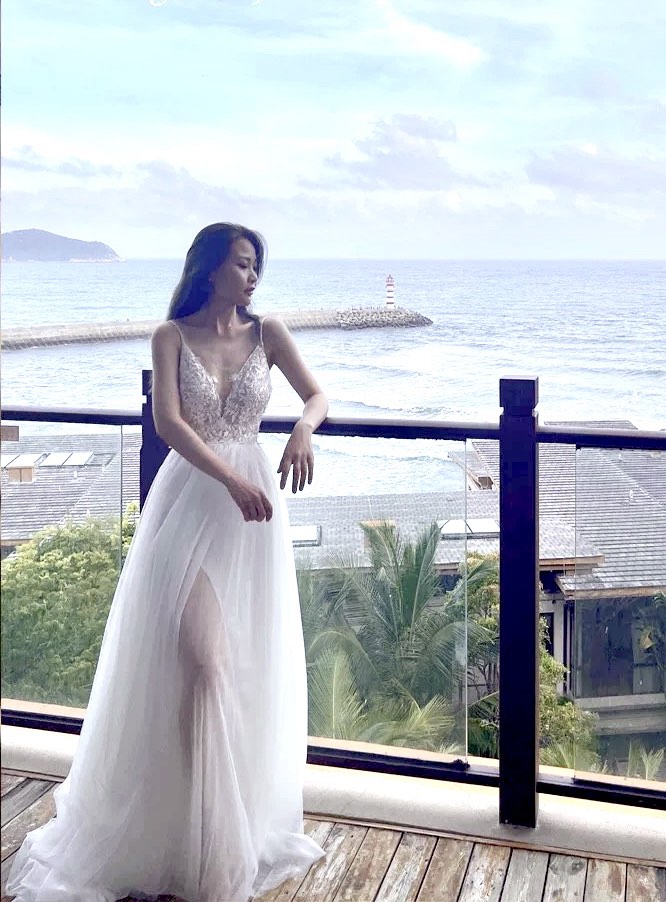 Elegant sexy shop wedding dresses