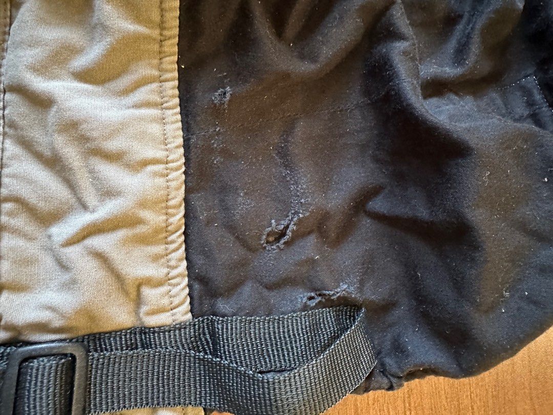 Ergo Baby Carrier Original (Category: Carriers & Slings) located in Las Pinas. Submitted by onelesstrash (Listing ID 1278697396, Image 3). Description: Ergo Baby Carrier - original - has signs of wear and tear (see picture) but does not affect functionality Buyer will shoulder shipping fee either from Binan Laguna or Alabang, depending on buyer’s preference RFS: outgrown.