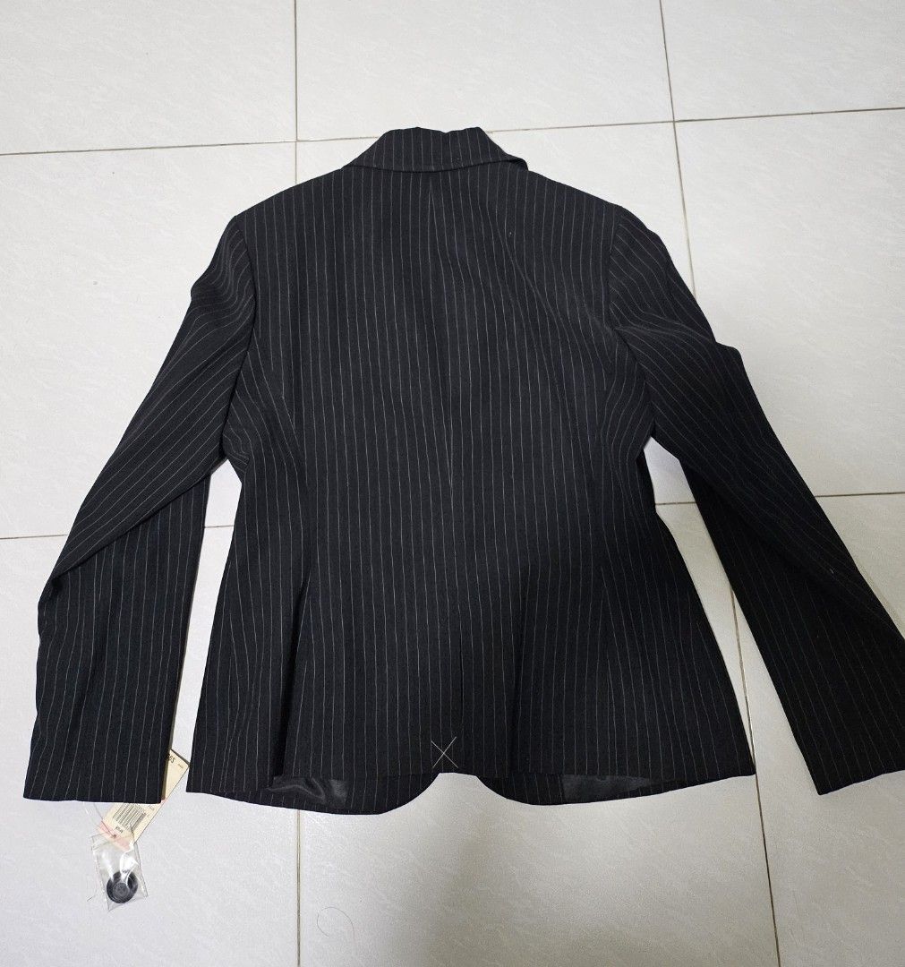 Short ladies jacket clearance