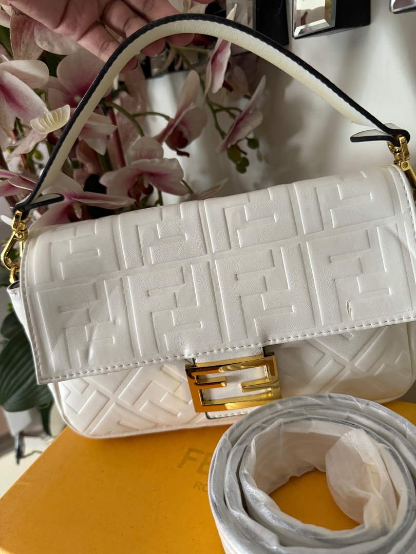 White fendi baguette clearance bag
