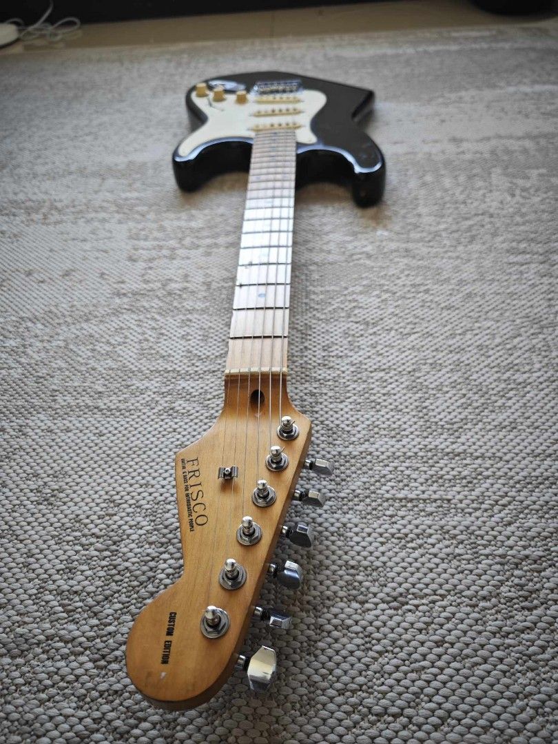 Frisco Custom edition Electric guitar, Hobbies & Toys, Music & Media