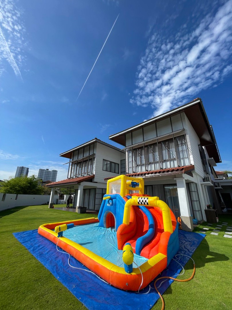 FUN Slide Race Car Water Slide Kids Pool Inflatable Airmyfun Doctor ...